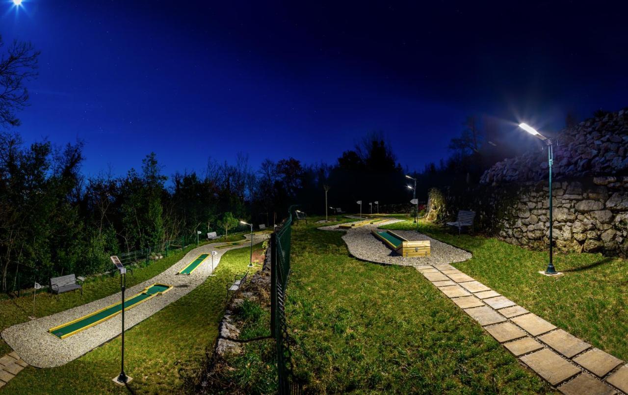 Villa Altavista - Seaview & Relax With Heated Pool & Minigolf Опатія Екстер'єр фото