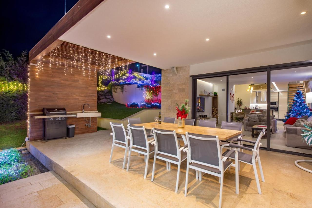 Villa Altavista - Seaview & Relax With Heated Pool & Minigolf Опатія Екстер'єр фото
