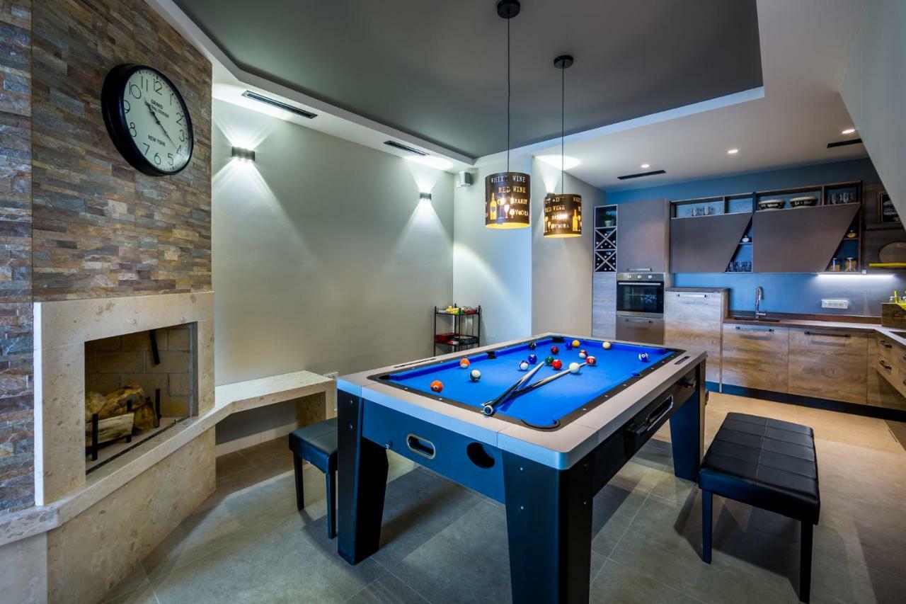 Villa Altavista - Seaview & Relax With Heated Pool & Minigolf Опатія Екстер'єр фото