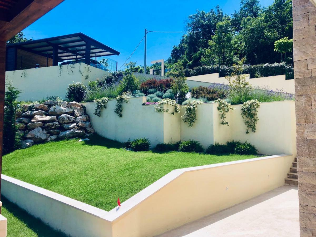 Villa Altavista - Seaview & Relax With Heated Pool & Minigolf Опатія Екстер'єр фото